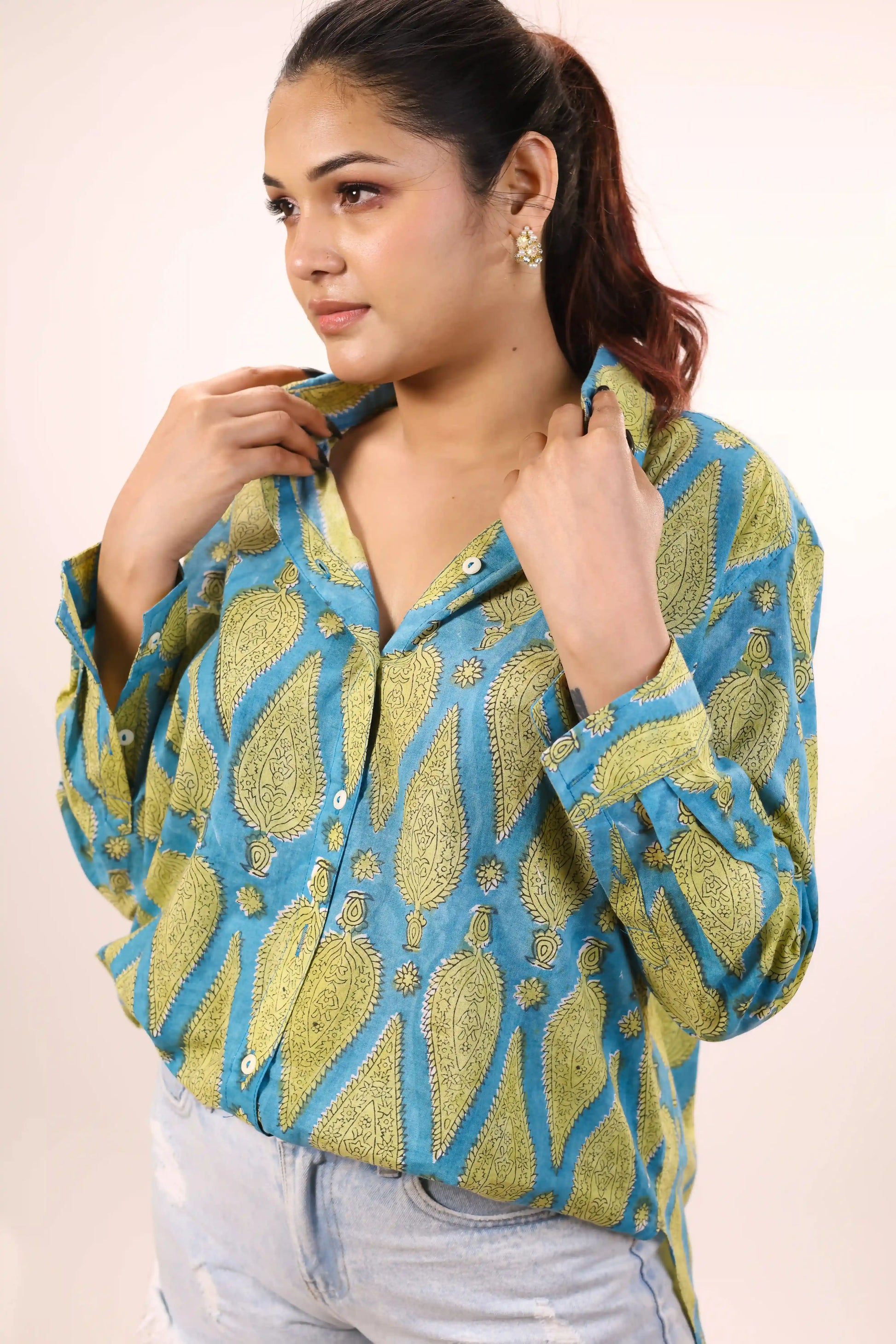1_fb256405-3ddd-4a4d-b158-eaba9a000d24 - Label Kay Brand Name