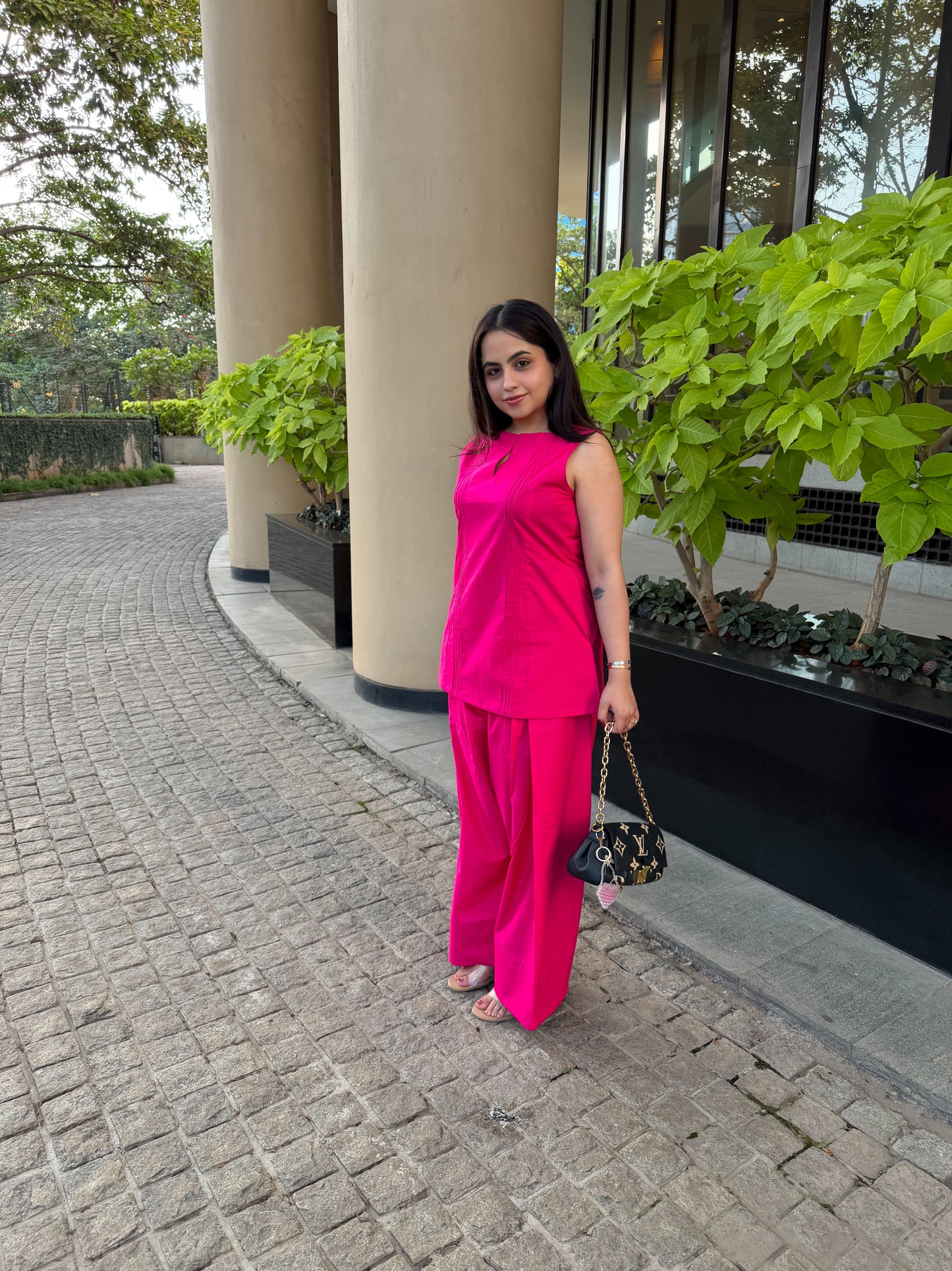 Rani Pink Sleeveless Farsi Salwar Set With Pockets